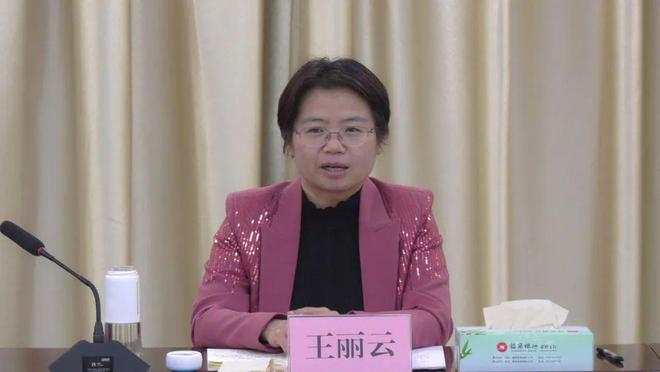 开元棋脾齐心同力共话未来——蒙阴县企业家座谈会召开(图2)